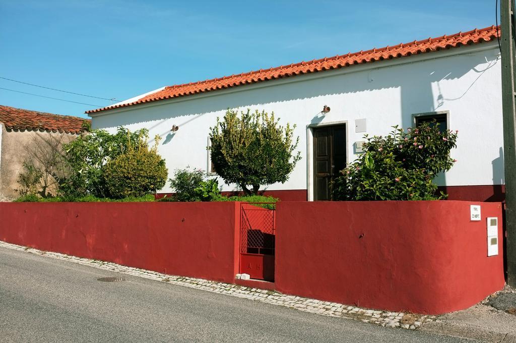 Casas Do Barrio Villa อัลโกบาซา ภายนอก รูปภาพ